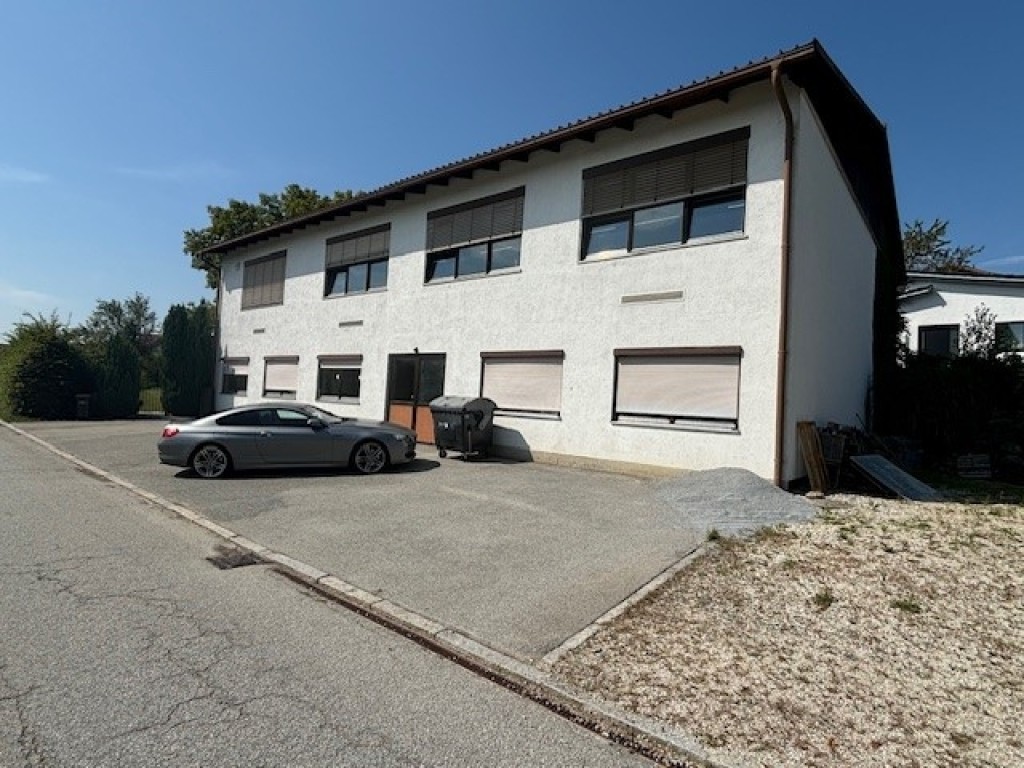 Hutthrum - Büro / Lagerflächen bei Hutthurm