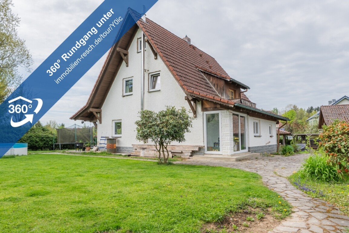Ortenburg - Einfamilienhaus mit ausbaufähigem Nebengebäude Nähe Ortenburg
