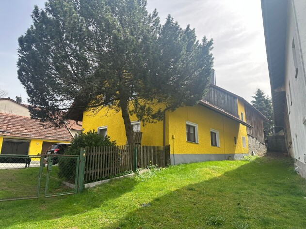 Ein-/Zweifamilienhaus - Ein-/Zweifamilienhaus mit Nebengebäude Nähe Grafenau