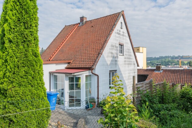 Einfamilienhaus - Passau-Auerbach: Vermietetes Haus mit 80 m² Wohnfläche