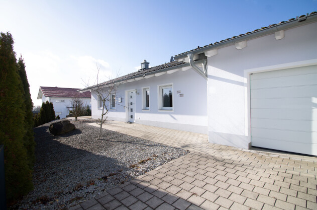 Bungalow - Golfresort und Thermen in der Nähe Neuburg/Inn: neuwertiger Bungalow für Singles oder Ehepaar