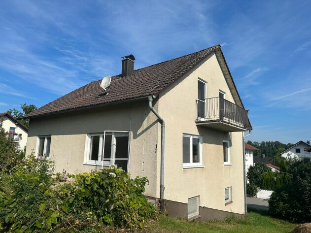 Einfamilienhaus - Renovierungsbedürftiges Einfamilienhaus in Moos Nähe Plattling