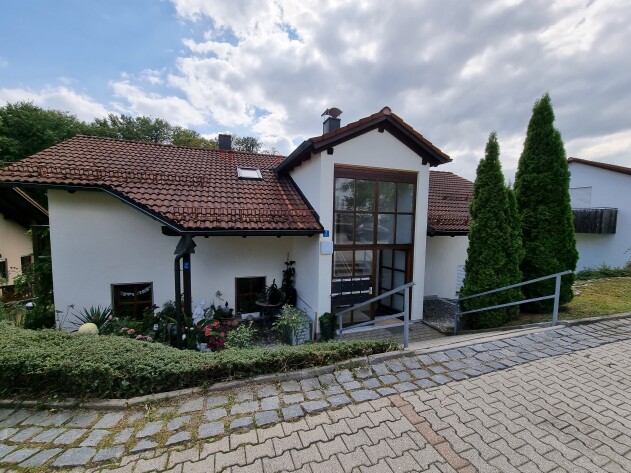 1-Zimmer-Wohnung - Perfekt aufgeteilte Dachgeschosswohnung in ruhiger Wohnlage von Passau Rittsteig