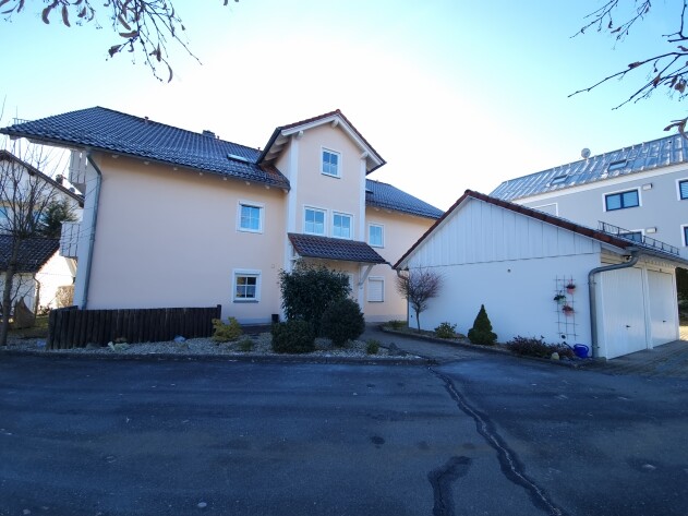 3-Zimmer-Wohnung - Dachgeschoßwohnung in Ruderting!