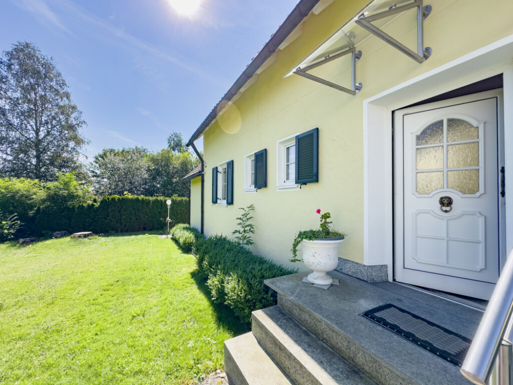 Spiegelau - Großzügiges Einfamilienhaus in Spiegelau
