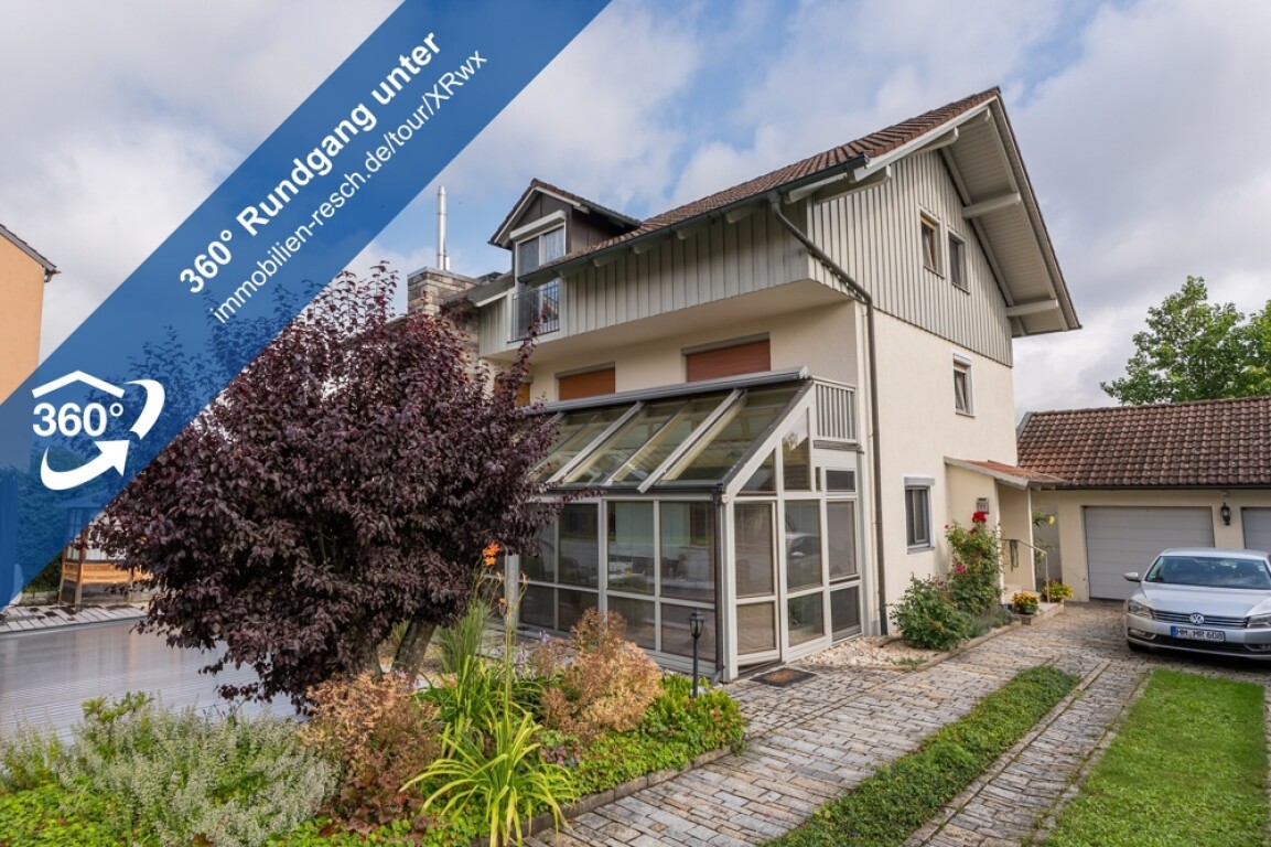 Passau - Passau - Neustift 4-Zimmer-Wohnung mir Tageslichtbad, Balkon und EBK