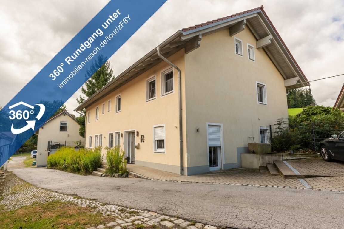 Einfamilienhaus/Anwesen mit Nebengebäuden in einmaliger Liebhaberlage – über Passau – Bereich Oberhaus