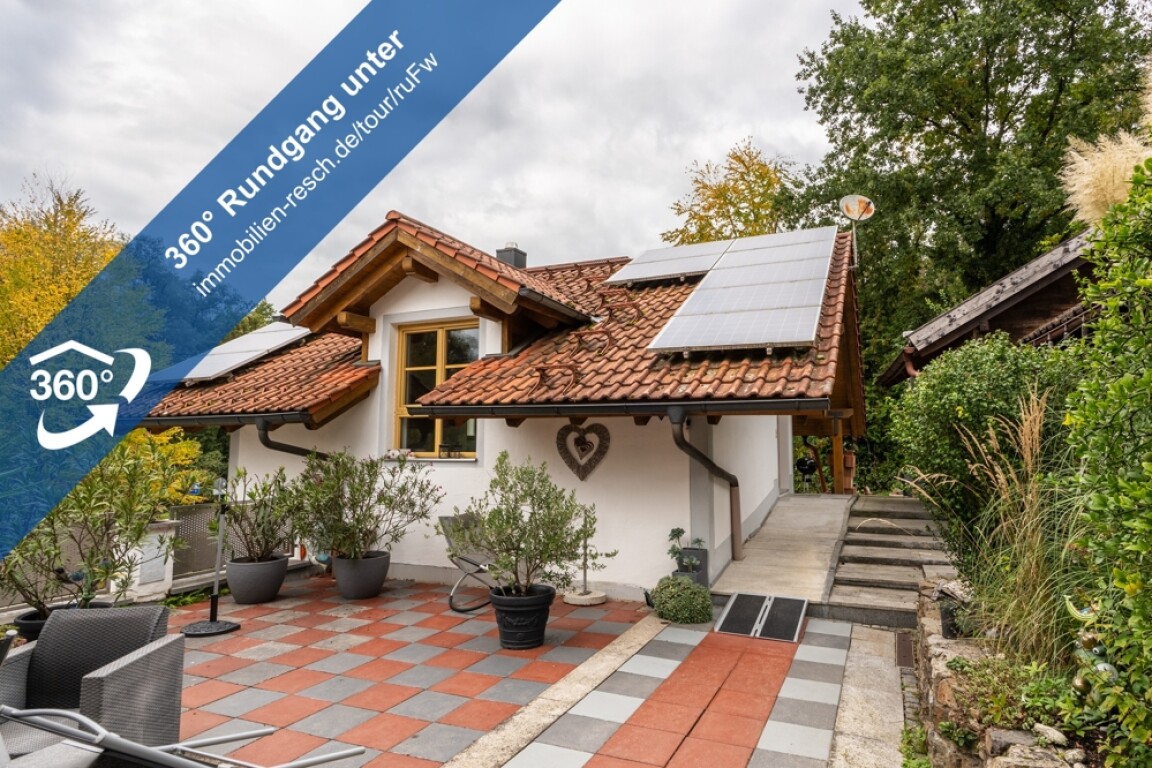 Passau - Charmante 2-Zimmer-Wohnung mit offener Wohnküche und Tageslichtduschbad