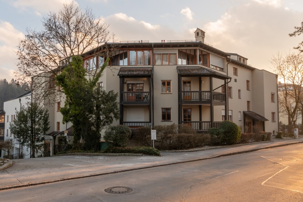 Passau - TG-Stellplatz in der Innstraße!