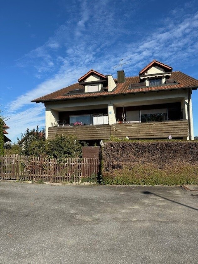 2-Zimmer-Wohnung - Ruhig Wohnen in der Stadt! Großzügige 2-Zimmer-Wohnung mit Balkon, Tageslichtbad und Einzelgarage