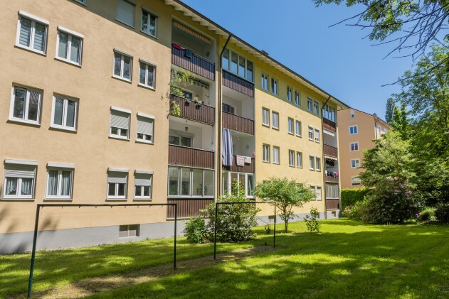 2-Zimmer-Wohnung - Neu renovierte 2-Zimmer-Altbauwohnung in Passau-Haidenhof-Nord mit verglastem Balkon & hellen Räumen