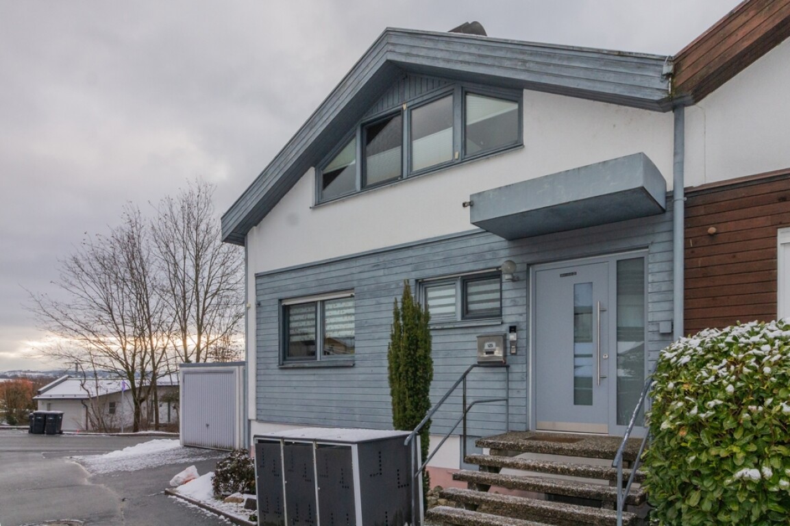 Passau - Passau-Hacklberg/Aussichtslage: Reiheneckhaus