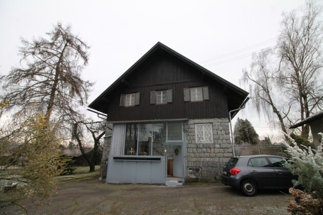 Einfamilienhaus - Passau-Neustift-Zentrum: 3.435 m² Grundstück bebaut mit Wohnhaus, Bj. 1946
