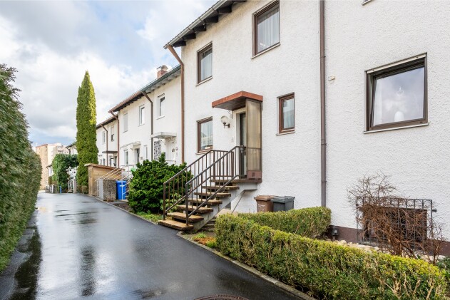 Reihenhaus - Passau-Haidenhof: REIHENHAUS ZUM PREIS EINER WOHNUNG – GELEGENHEIT!