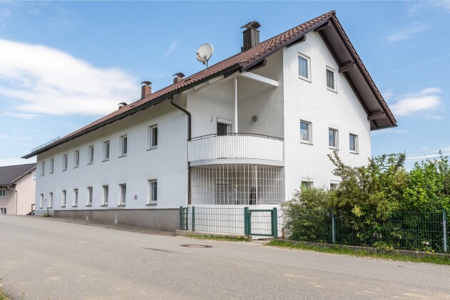 Mehrparteienhaus - Passau-West 6 km Großraum Heining: Haus mit 4 Wohnungen