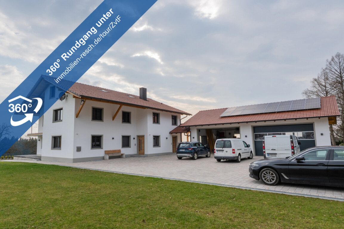 Neuburg am Inn - Idyllisch Leben in Neuburg am Inn 4,5-Zimmer-Wohung mit Tageslichtbad, Balkon, EBK und Loft