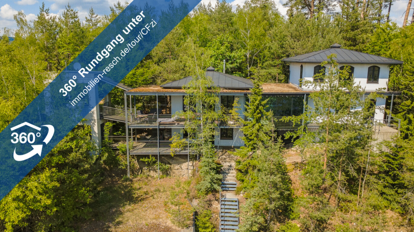 Architektonisches Traumhaus in exklusiver Hanglage – Wohnen mit Charakter und Naturkulisse