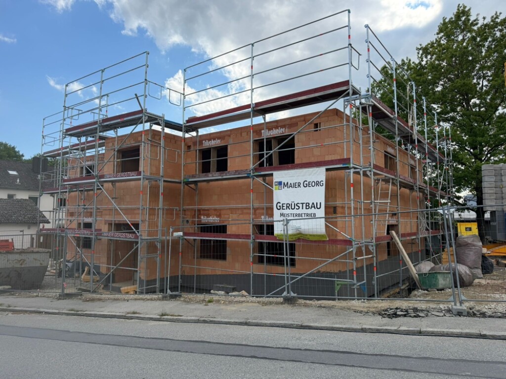 Erstbezug 2026: 3-Zimmer-Neubauwohnung (KfW-40) mit Balkon & Stellplatz