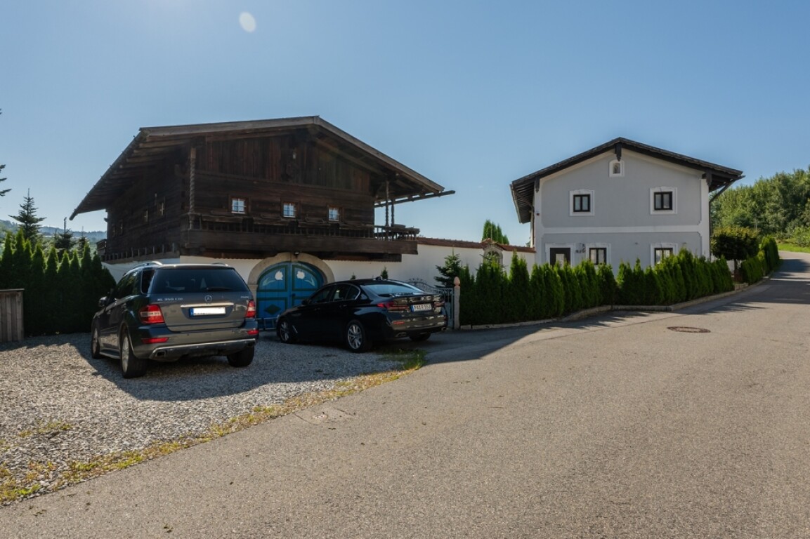 Büchlberg / Solling - Privates Anwesen mit Gästehaus, Spa & 3.100 m² Grund – Wohnen und Arbeiten auf höchstem Niveau