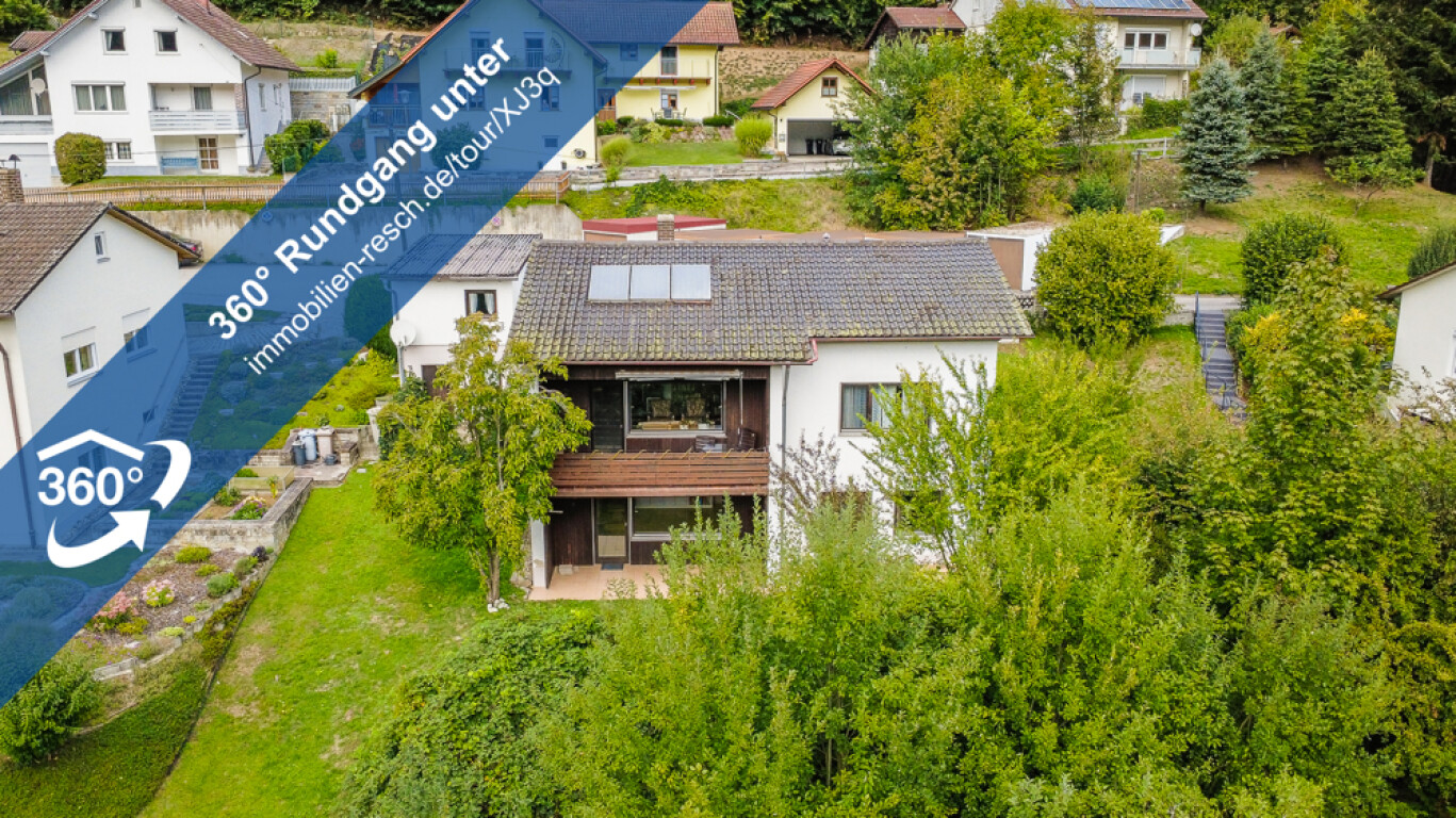 Obernzell / Erlau - Großzügiges Wohnhaus mit 900 m² Grundstück und zwei Garagen in Obernzell