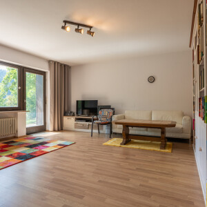 Wohnzimmer UG (1)