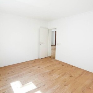 Schlafzimmer UG