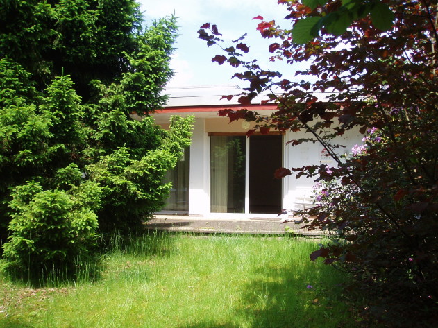 Reihenhausbungalow - Passau-West: Reihenhausbungalow aus den 60ern