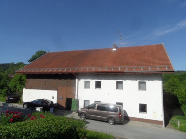 Renovierungsbedürftiges Einfamilienhaus/Anwesen - Renovierungsbedürftiges Einfamilienhaus/Anwesen mit Nebengebäude Nähe Bad Griesbach