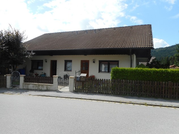 Mehrfamilienhaus - Mehrfamilienhaus Nähe Bischofsmais