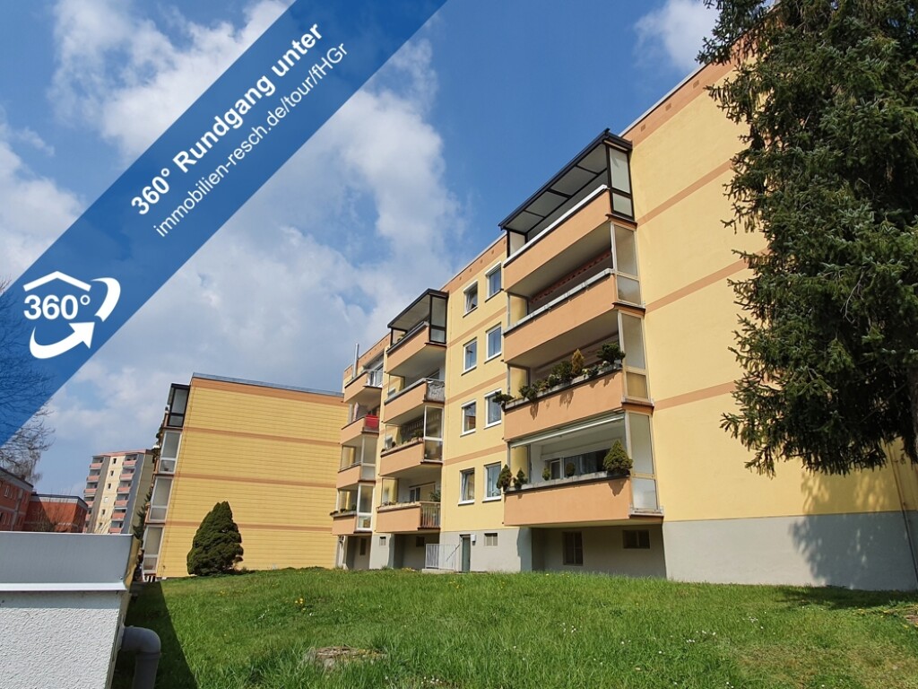Passau - Großzügig Wohnen mit Blick ins Grüne 2-Zimmer-Wohnung mit EBK, Tageslichtbad und Balkon
