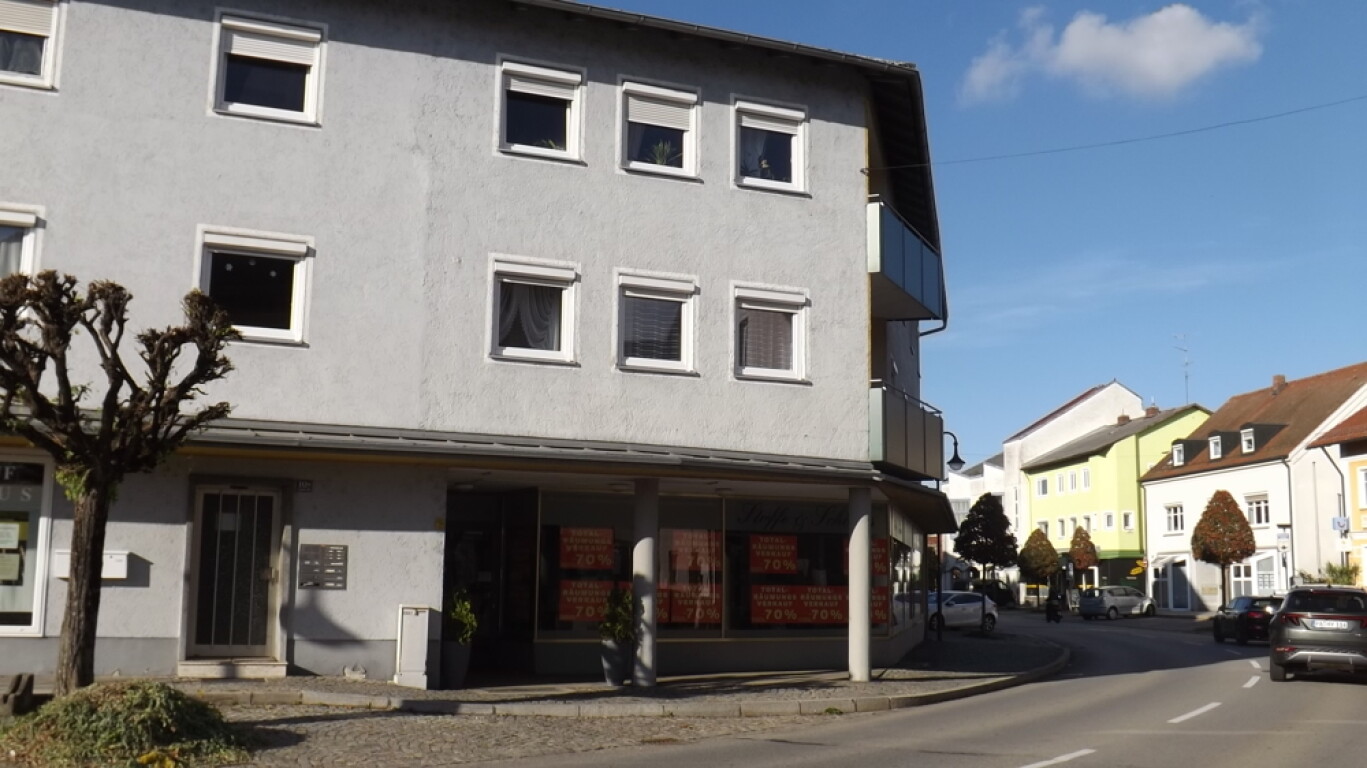 Pocking-Zentrum!!! Schöne Ladenfläche zu vermieten!