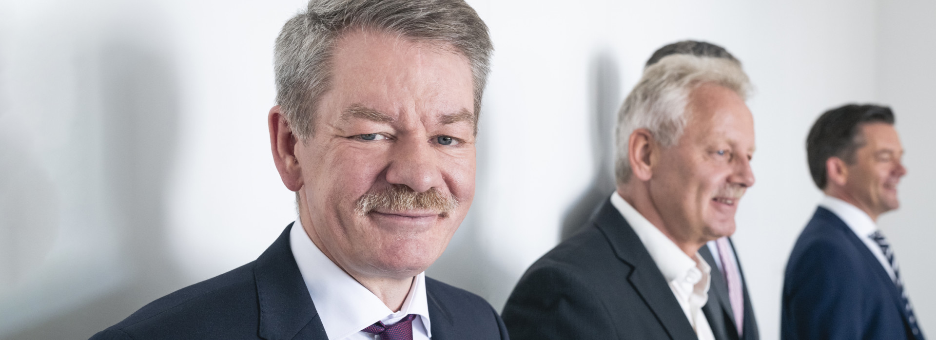 Seit Jahrzehnten Mitglied starker Maklerverbände wie VDM, IVD und CEI.